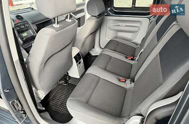 Минивэн Volkswagen Caddy 2010 в 