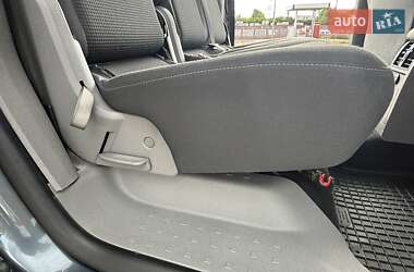 Минивэн Volkswagen Caddy 2010 в 