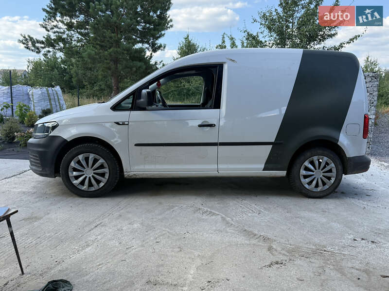Грузовой фургон Volkswagen Caddy 2017 в Киеве