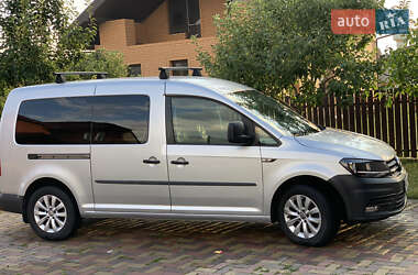 Минивэн Volkswagen Caddy 2015 в Ровно