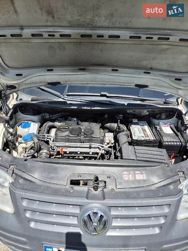 Минивэн Volkswagen Caddy 2006 в 