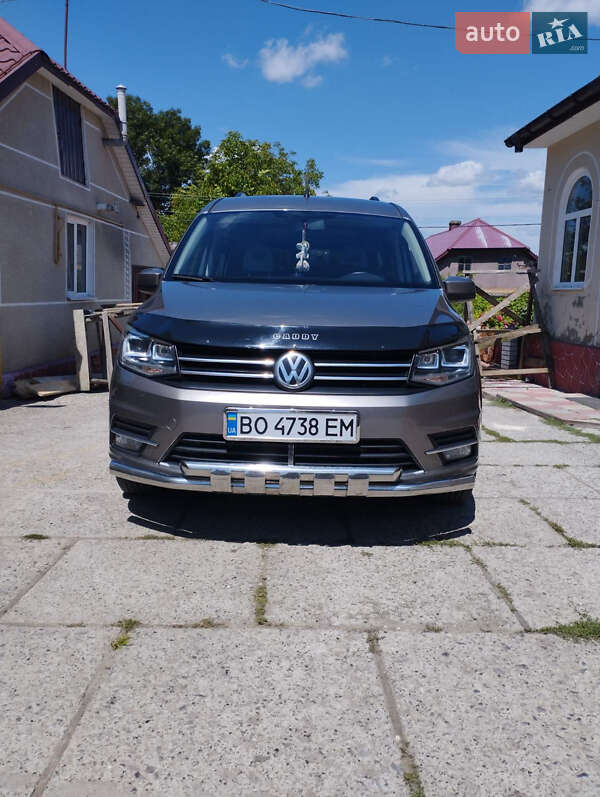 Мінівен Volkswagen Caddy 2017 в Теребовлі
