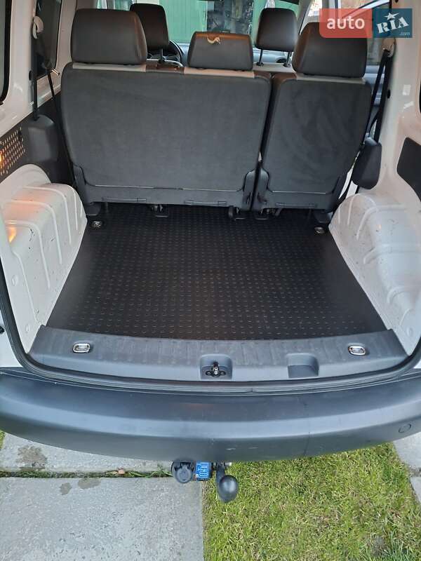 Мінівен Volkswagen Caddy 2014 в Тернополі