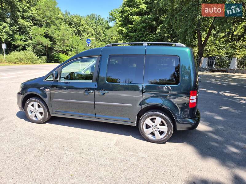 Минивэн Volkswagen Caddy 2012 в Полтаве