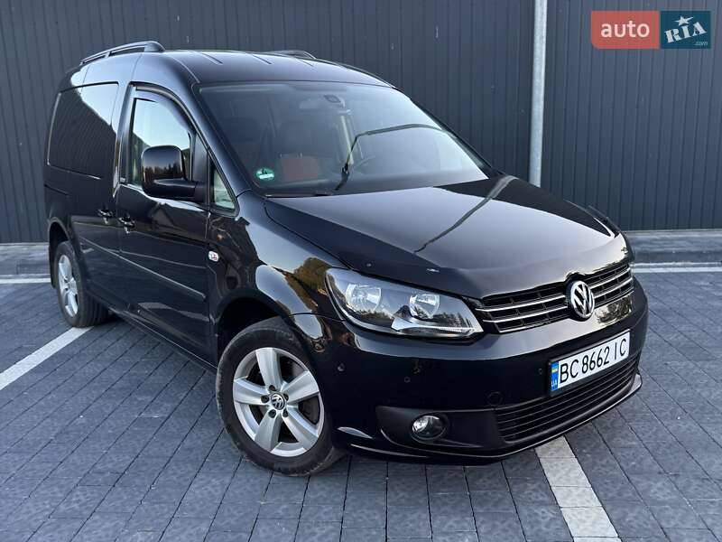Минивэн Volkswagen Caddy 2013 в Самборе