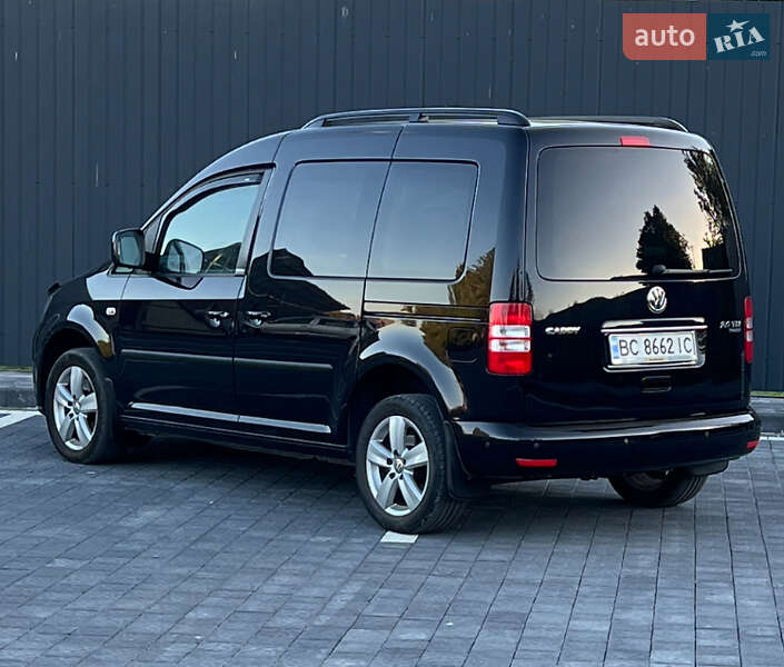 Минивэн Volkswagen Caddy 2013 в Самборе