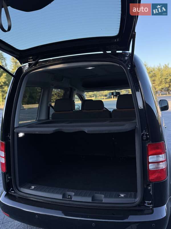 Минивэн Volkswagen Caddy 2013 в Самборе