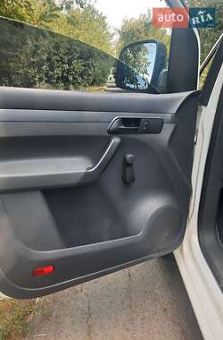 Минивэн Volkswagen Caddy 2011 в 