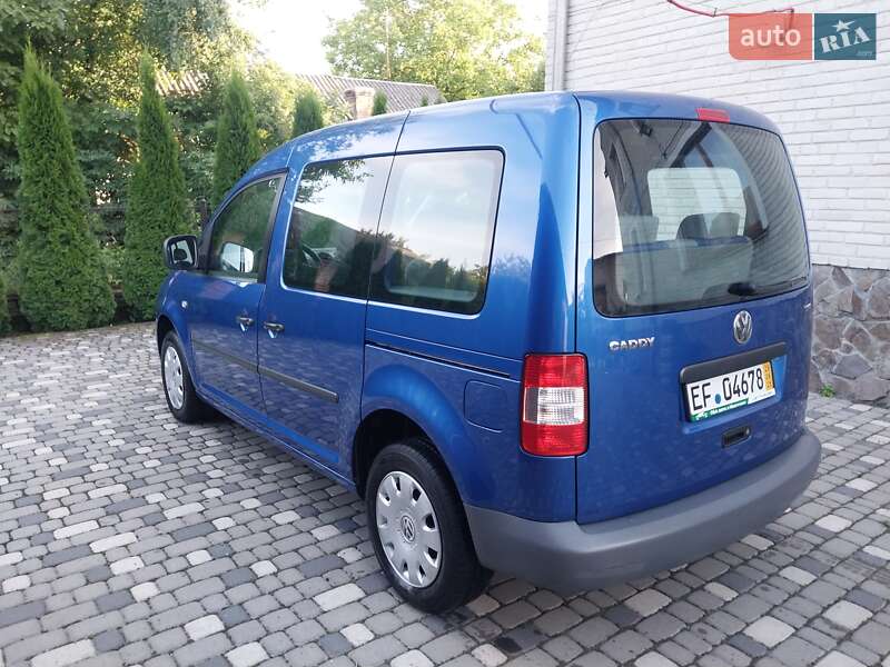 Минивэн Volkswagen Caddy 2009 в Ходорове