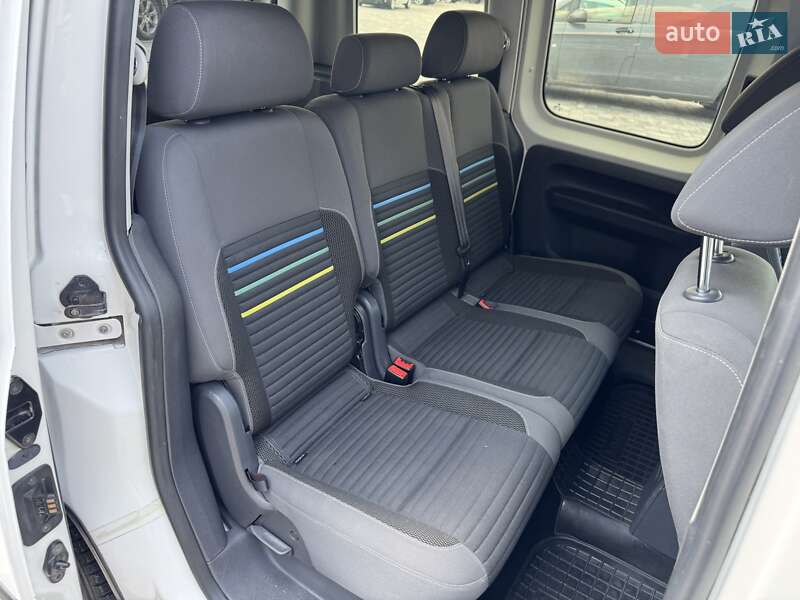 Минивэн Volkswagen Caddy 2014 в Ровно