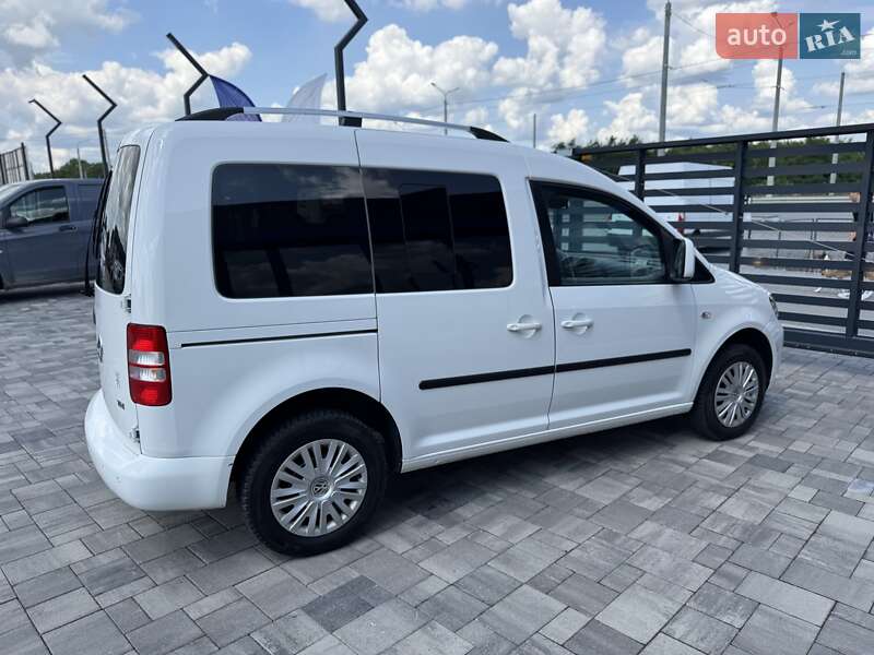 Минивэн Volkswagen Caddy 2014 в Ровно