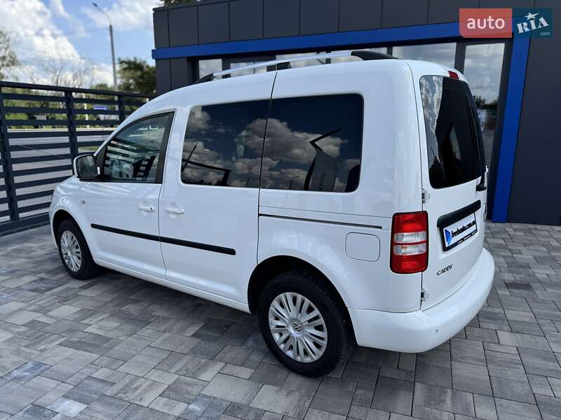 Минивэн Volkswagen Caddy 2014 в Ровно