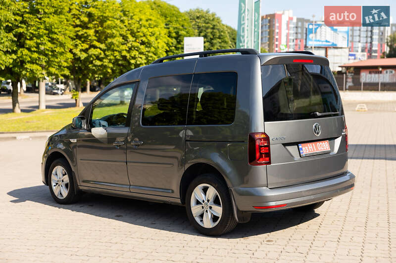 Минивэн Volkswagen Caddy 2016 в Луцке