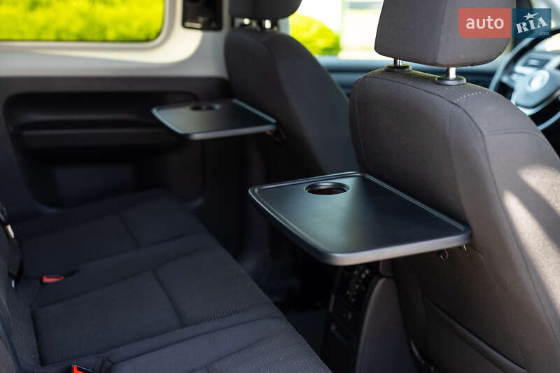 Минивэн Volkswagen Caddy 2016 в Луцке