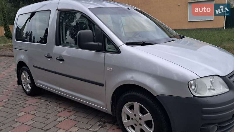 Минивэн Volkswagen Caddy 2005 в Коростене