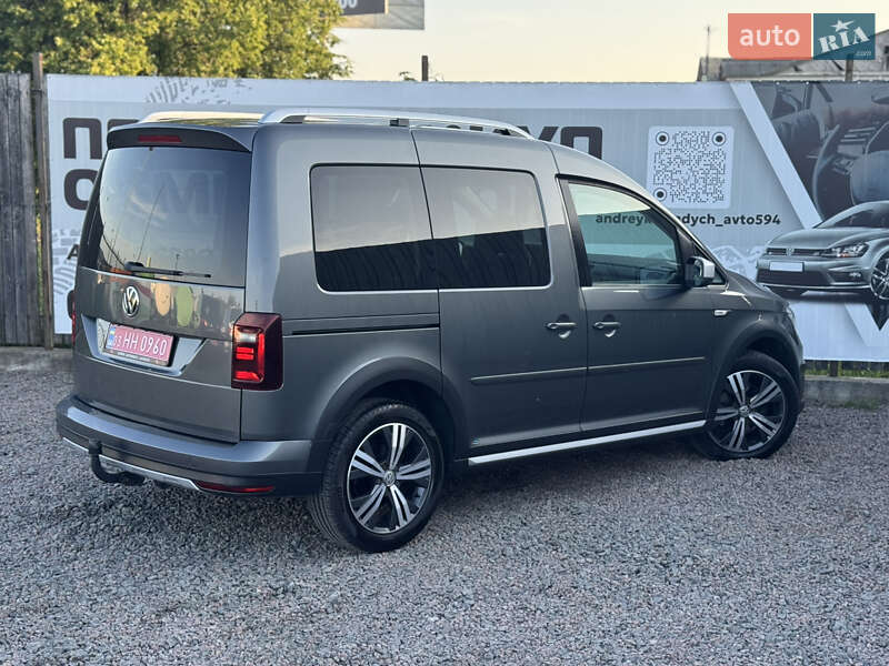 Мінівен Volkswagen Caddy 2017 в Сарнах