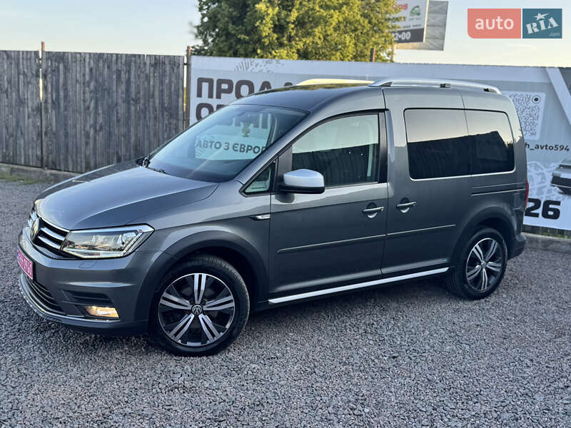 Мінівен Volkswagen Caddy 2017 в Сарнах