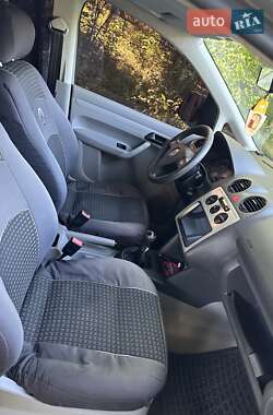 Мінівен Volkswagen Caddy 2006 в 