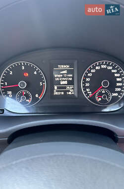 Минивэн Volkswagen Caddy 2015 в 