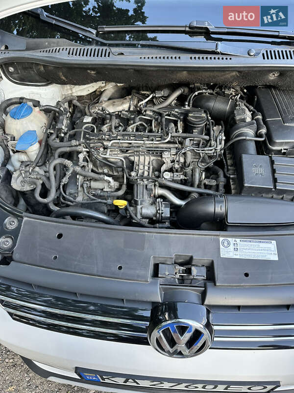 Минивэн Volkswagen Caddy 2015 в Киеве