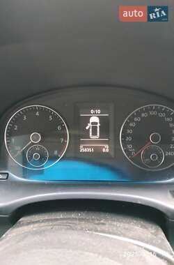 Минивэн Volkswagen Caddy 2010 в 