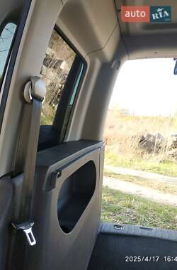 Минивэн Volkswagen Caddy 2010 в 