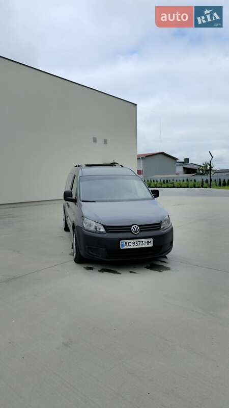 Минивэн Volkswagen Caddy 2011 в Луцке
