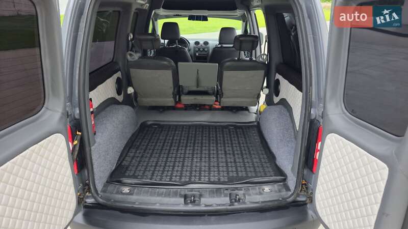 Минивэн Volkswagen Caddy 2011 в Луцке