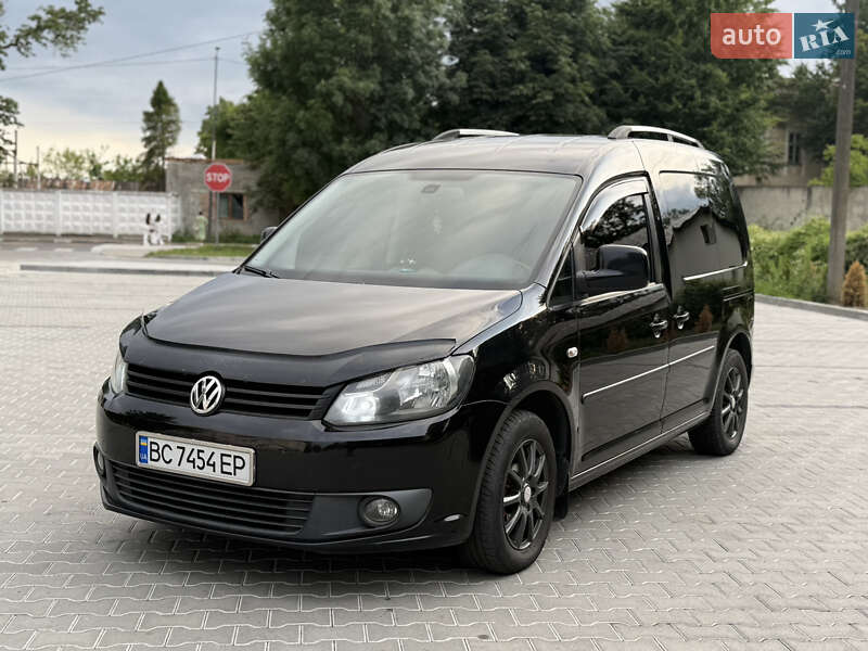 Минивэн Volkswagen Caddy 2011 в Стрые
