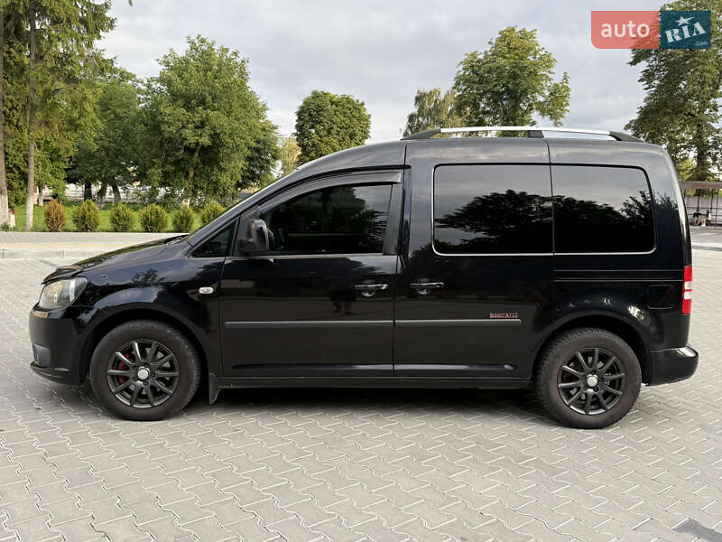 Минивэн Volkswagen Caddy 2011 в Стрые