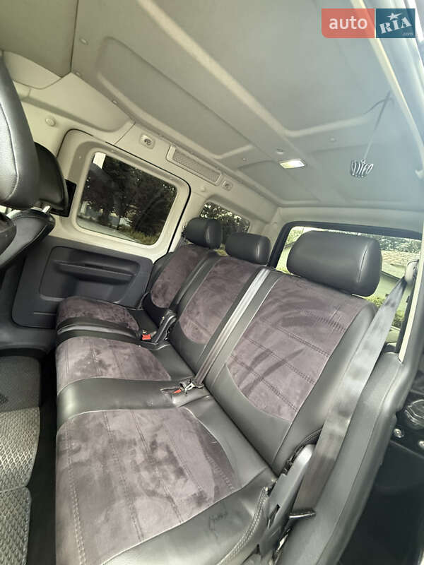 Минивэн Volkswagen Caddy 2011 в Стрые