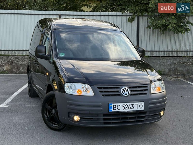 Минивэн Volkswagen Caddy 2004 в Самборе