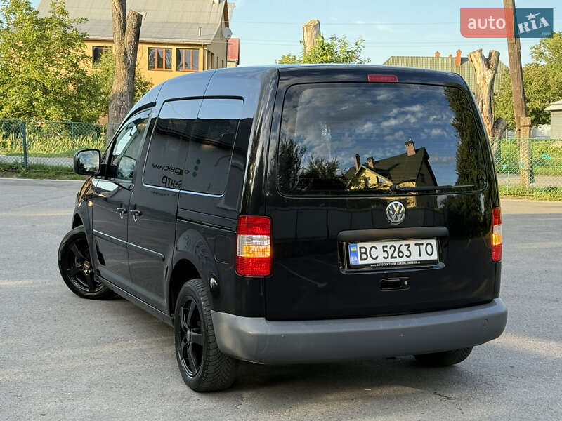 Минивэн Volkswagen Caddy 2004 в Самборе