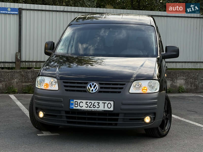 Минивэн Volkswagen Caddy 2004 в Самборе