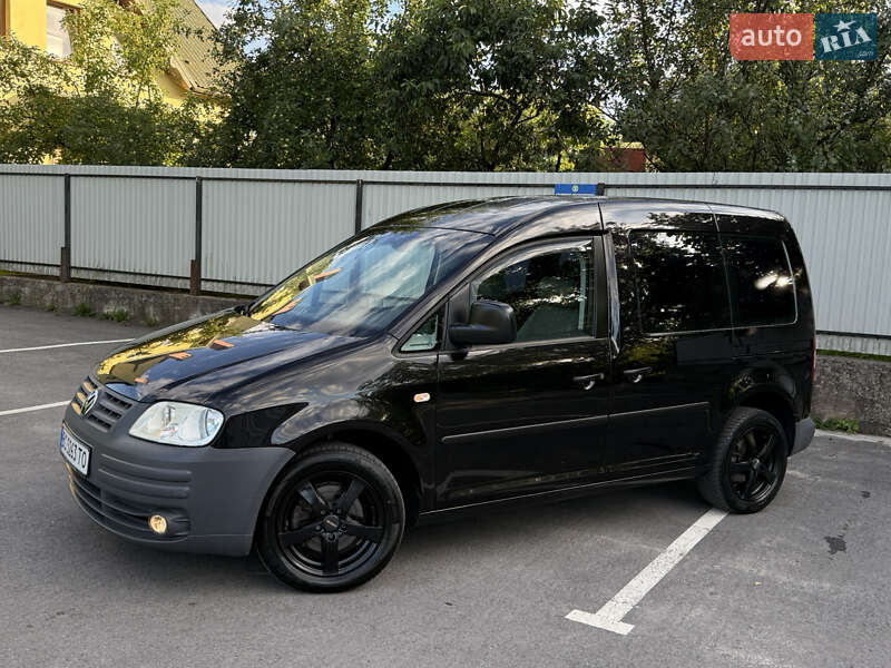 Минивэн Volkswagen Caddy 2004 в Самборе