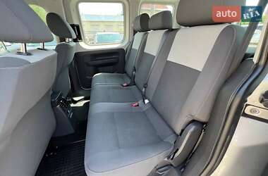 Минивэн Volkswagen Caddy 2013 в 