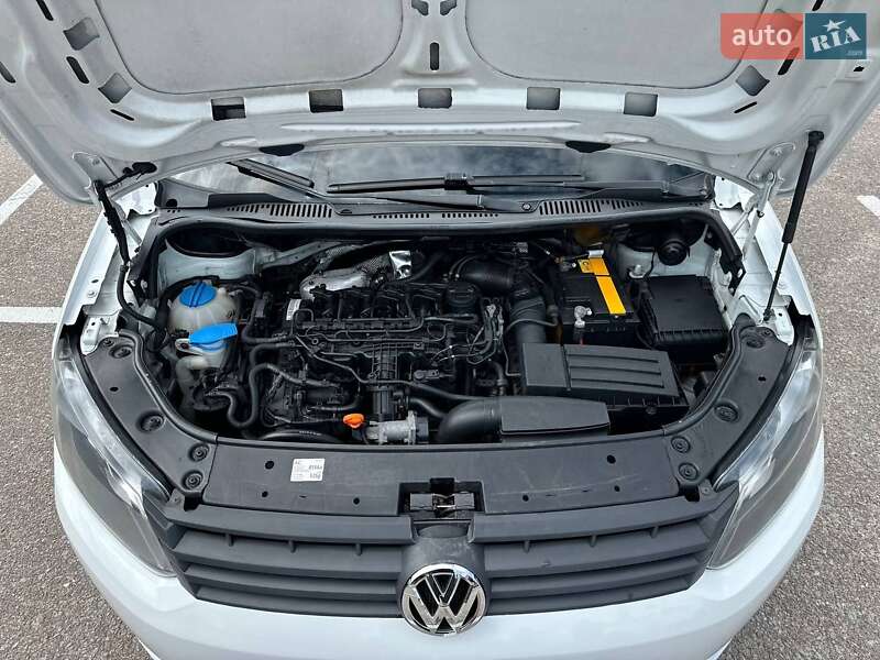 Минивэн Volkswagen Caddy 2011 в Житомире