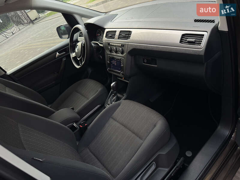 Минивэн Volkswagen Caddy 2017 в Трускавце