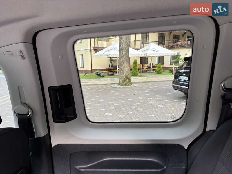 Минивэн Volkswagen Caddy 2017 в Трускавце