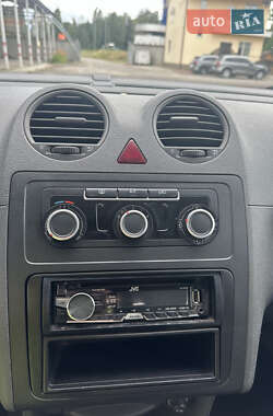 Грузовой фургон Volkswagen Caddy 2014 в 