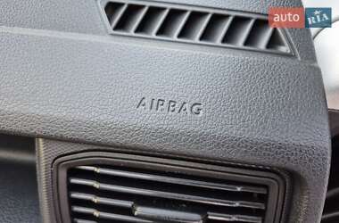 Грузовой фургон Volkswagen Caddy 2019 в 