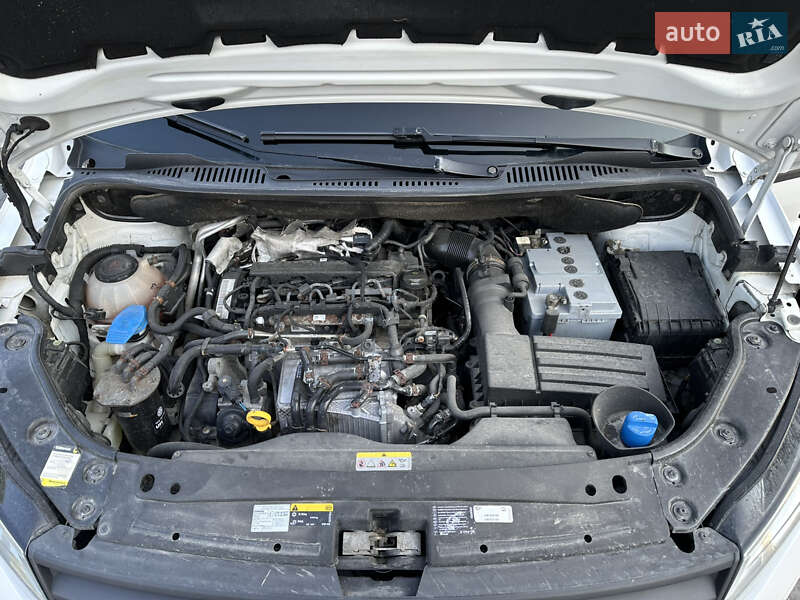 Грузопассажирский фургон Volkswagen Caddy 2020 в Почаеве