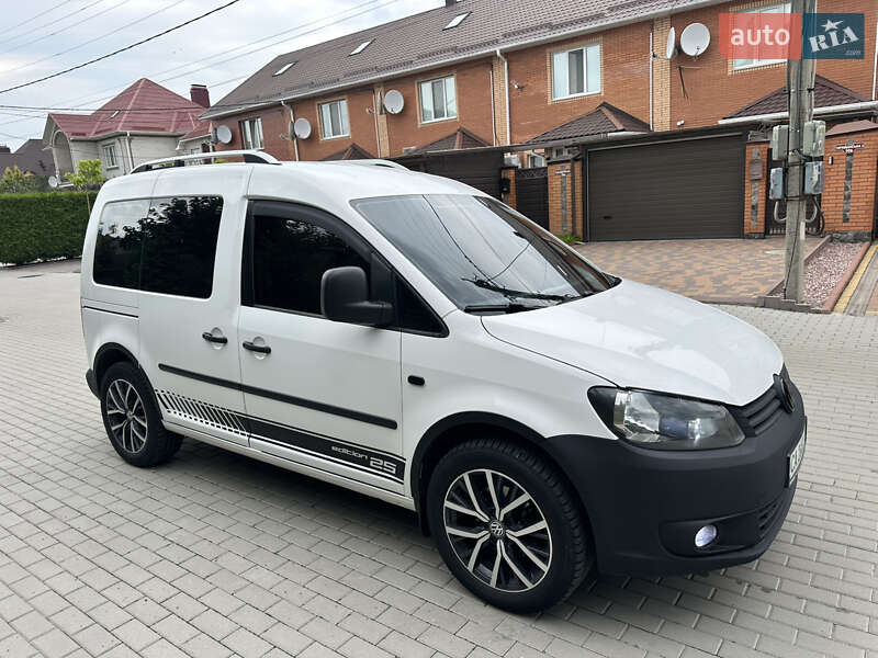 Volkswagen Caddy 2013