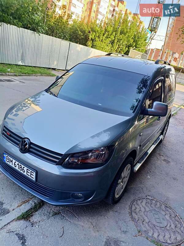Volkswagen Caddy 2013