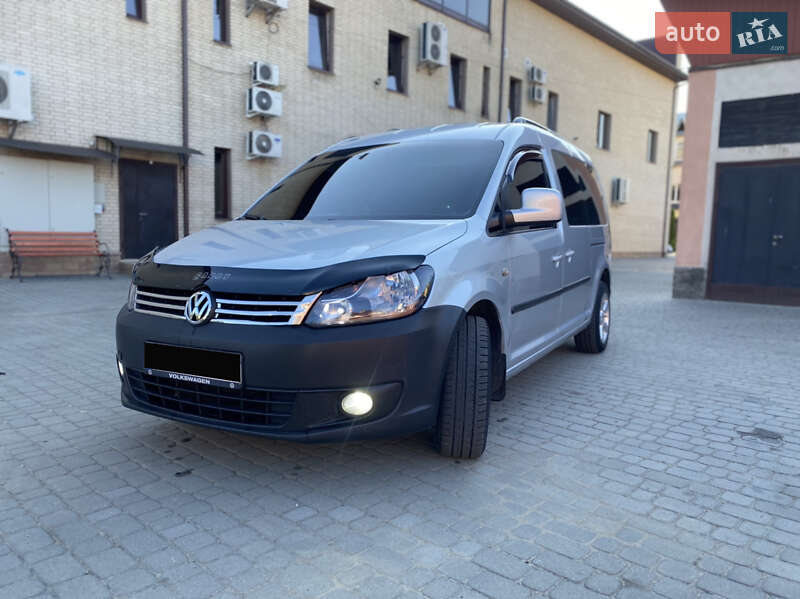 Volkswagen Caddy 2011