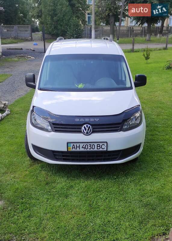 Volkswagen Caddy 2011