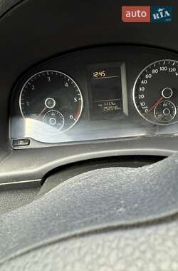 Минивэн Volkswagen Caddy 2011 в 
