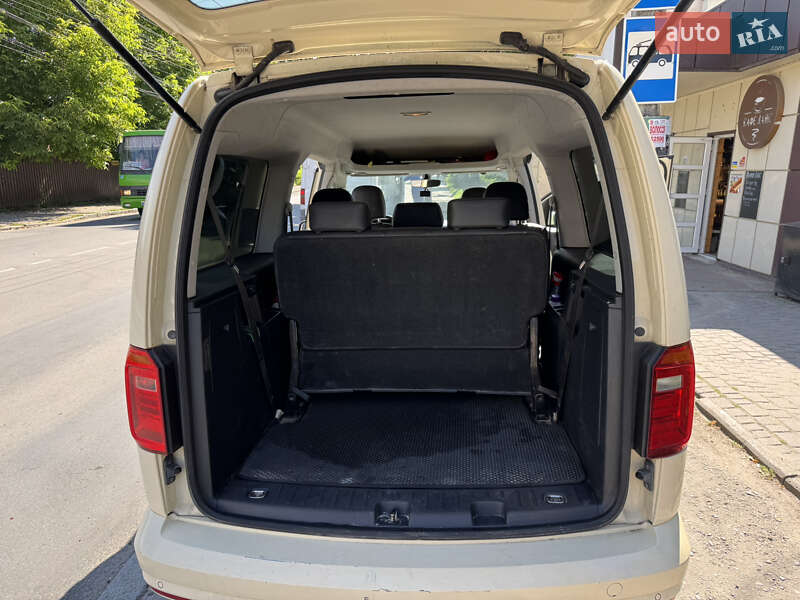 Минивэн Volkswagen Caddy 2016 в Хмельницком