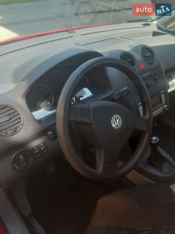 Мінівен Volkswagen Caddy 2009 в Підгайцях