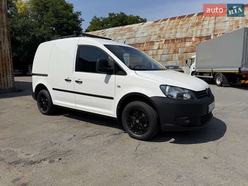 Грузовой фургон Volkswagen Caddy 2012 в Днепре